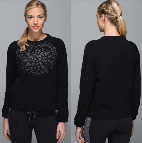 lululemon athletica Tops - NWT Lululemon Snapshot crew neck pullover,Polartec stretch fleece,4